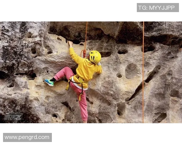 攀岩深度解析：成都攀岩队如何构建坚固防守体系